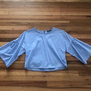 Zara women’s size XS cropped blouse